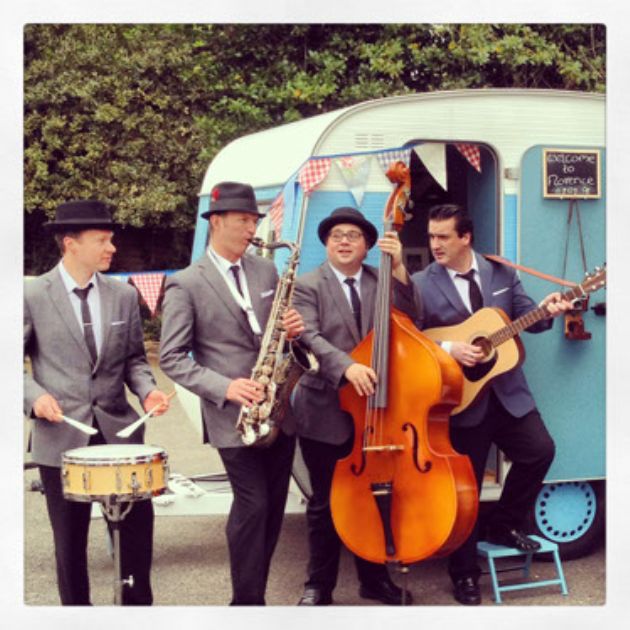 Gallery: Domonic Halpin and the Honey Bs Gallery: Domonic Halpin and the Honey Bs